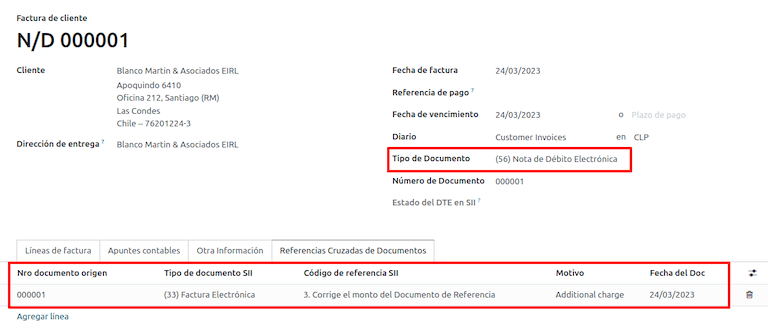 Referencia automática a la factura en una nota de débito.