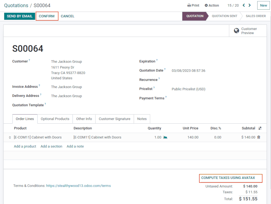 Una cotización de venta con los botones para confirmar y calcular impuestos con AvaTax resaltados.