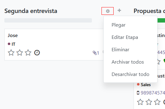 El icono de engranaje que aparece al pasar el cursor por encima del nombre de una columna y el menú desplegable que aparece  al hacer clic.